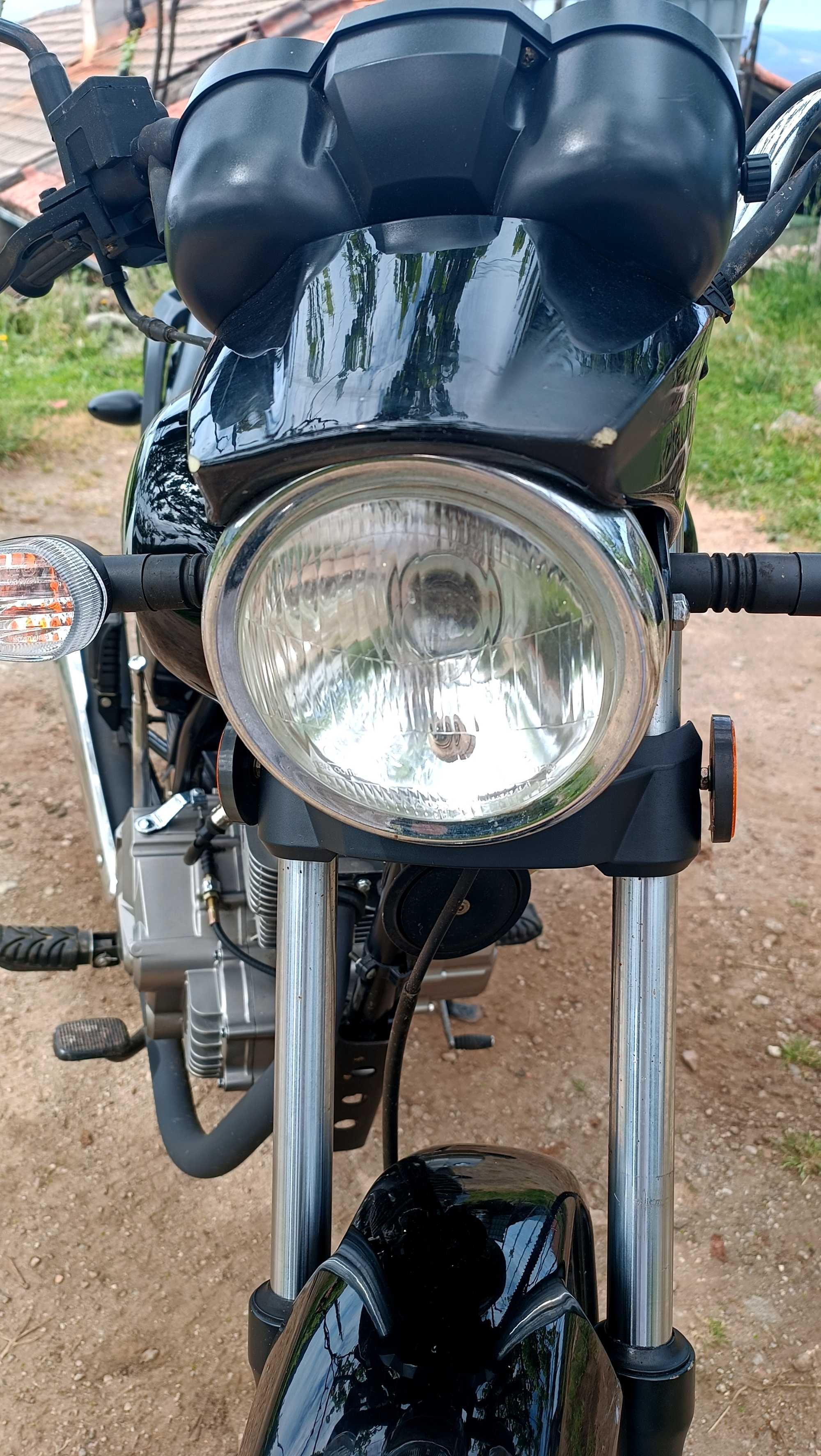 vende-se Zontes 125-3A