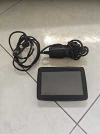GPS TomTom 4EN42 Z1230 com carregador isqueiro e cabo USB originais