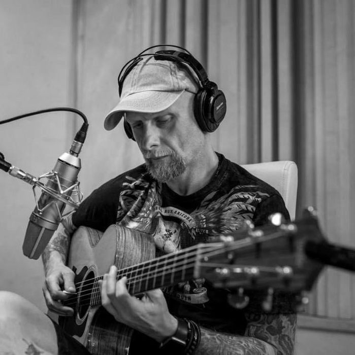 Lekcje gry na gitarze z zawodowym muzykiem. Bytom, Katowice, Kraków