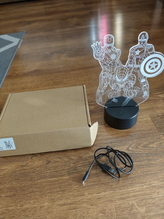 Lampka LED 3 D Iron Man Captain America  Spiderman
