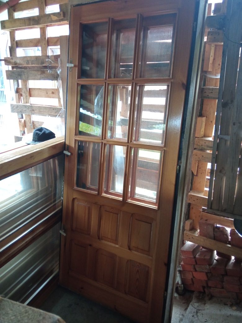 Drzwi z futryną bardzo mocne wewnętrzne skrzynkowe podwójne balkonowe
