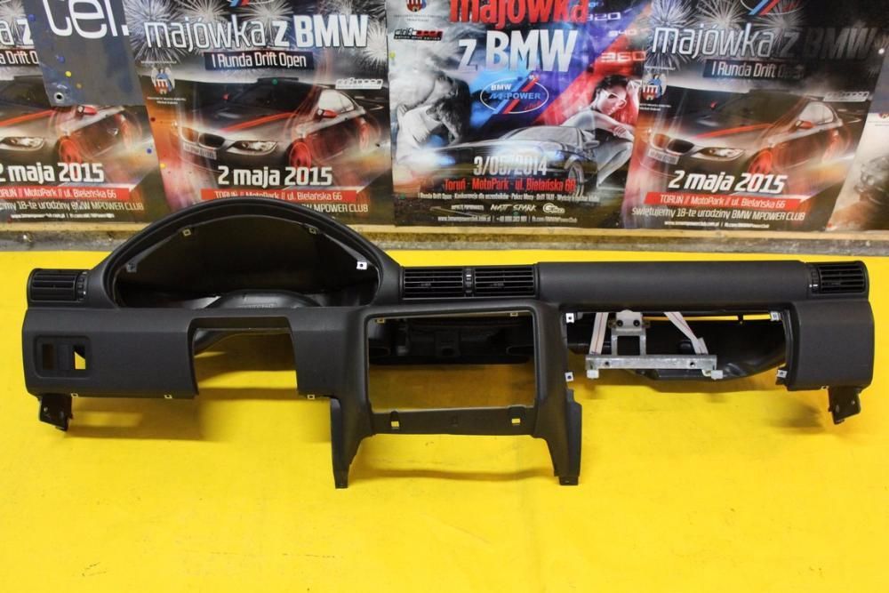 BMW E36 Pulpit Kokpit Deska Rozdzielcza Coupe Sedan Kombi Compact BMA