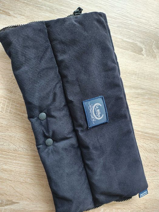 Spacerówka Cavoe Axo Mateorite z siedzeniem tył/przód