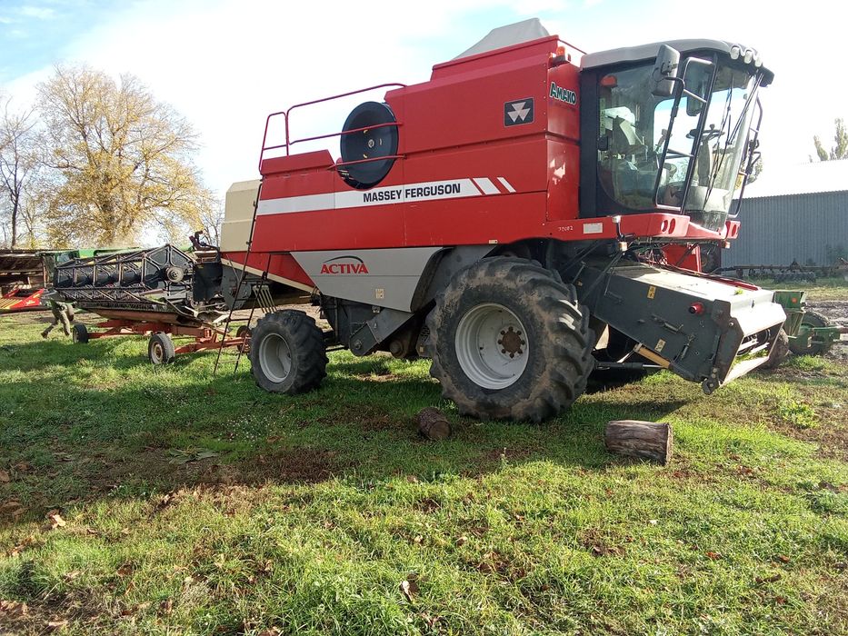 Комбайн Мойсей фергюсон