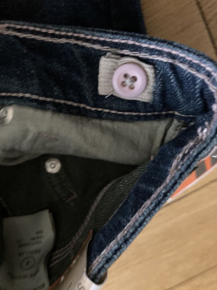 LEVI’S nowe jeansy, dżinsy roz. 104