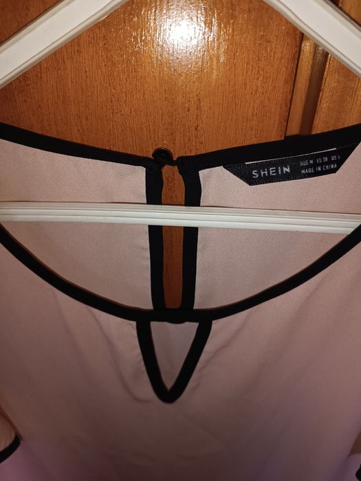 Blusa Shein rosa (tamanho M) – Como nova