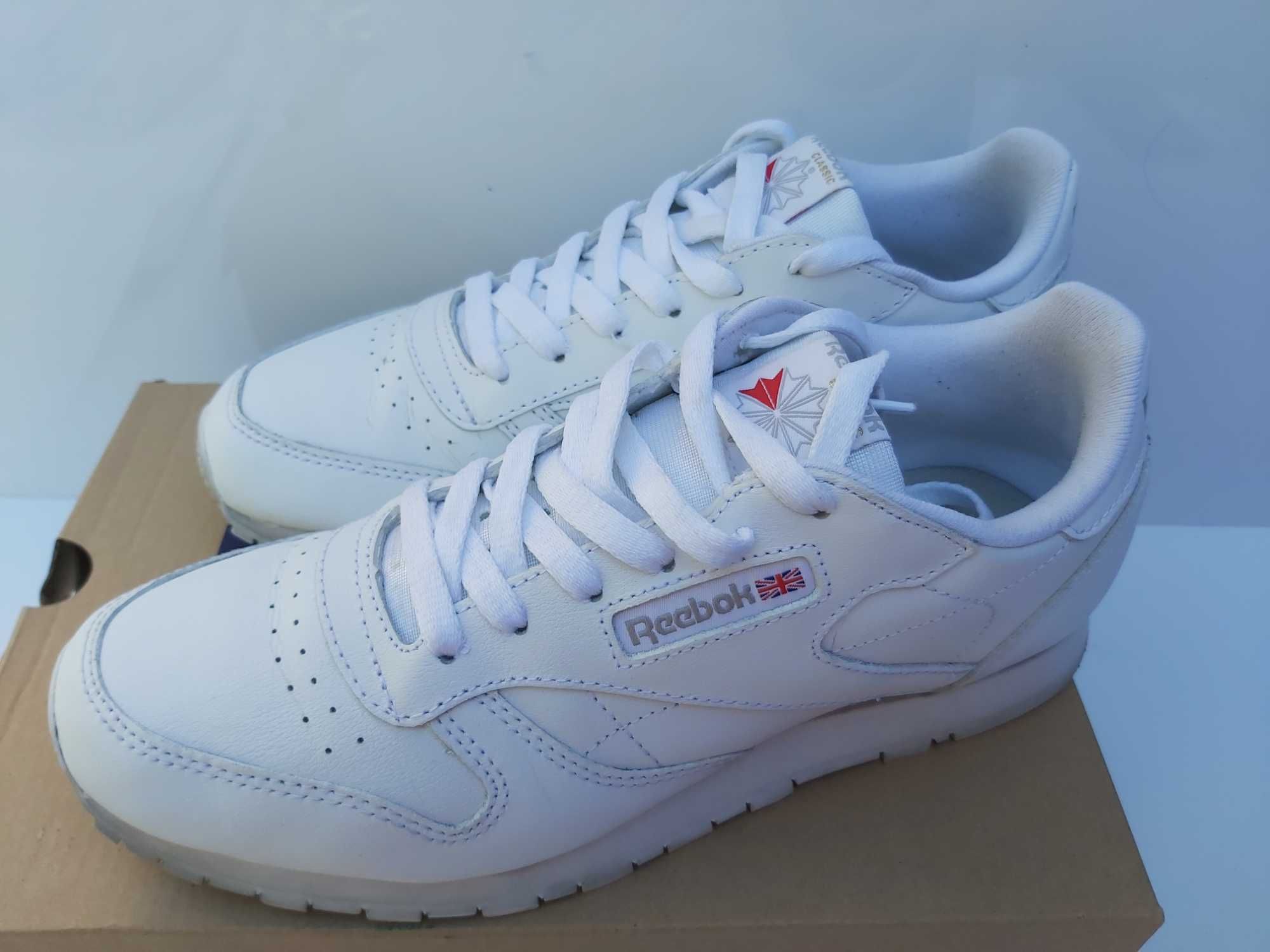 SP Sportowe sneakersy Reebok leather classic 38 białe półbuty skórzane