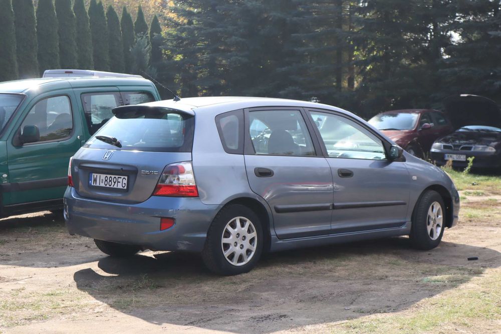 Honda Civic 2005r. 1,4 Benzyna 5 Drzwi