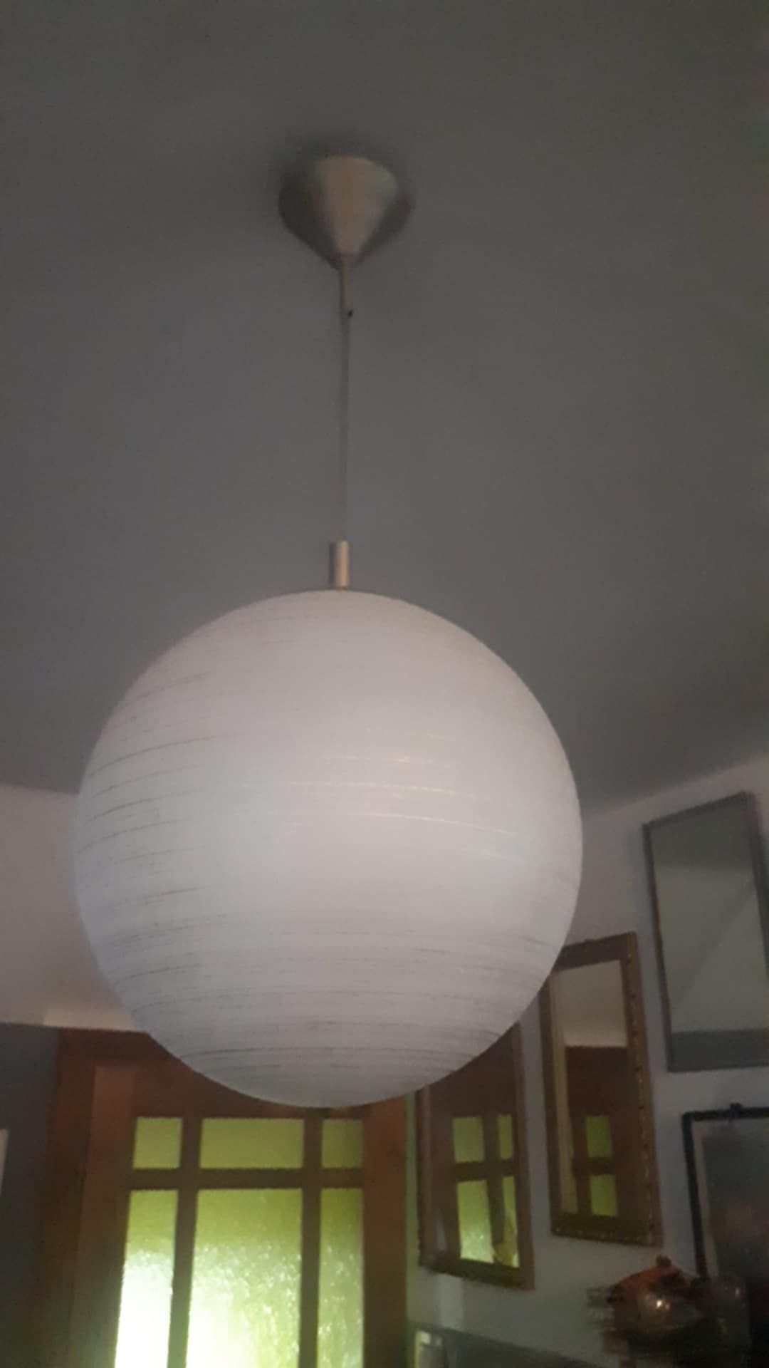 Żyrandol kula średnicy 32cm