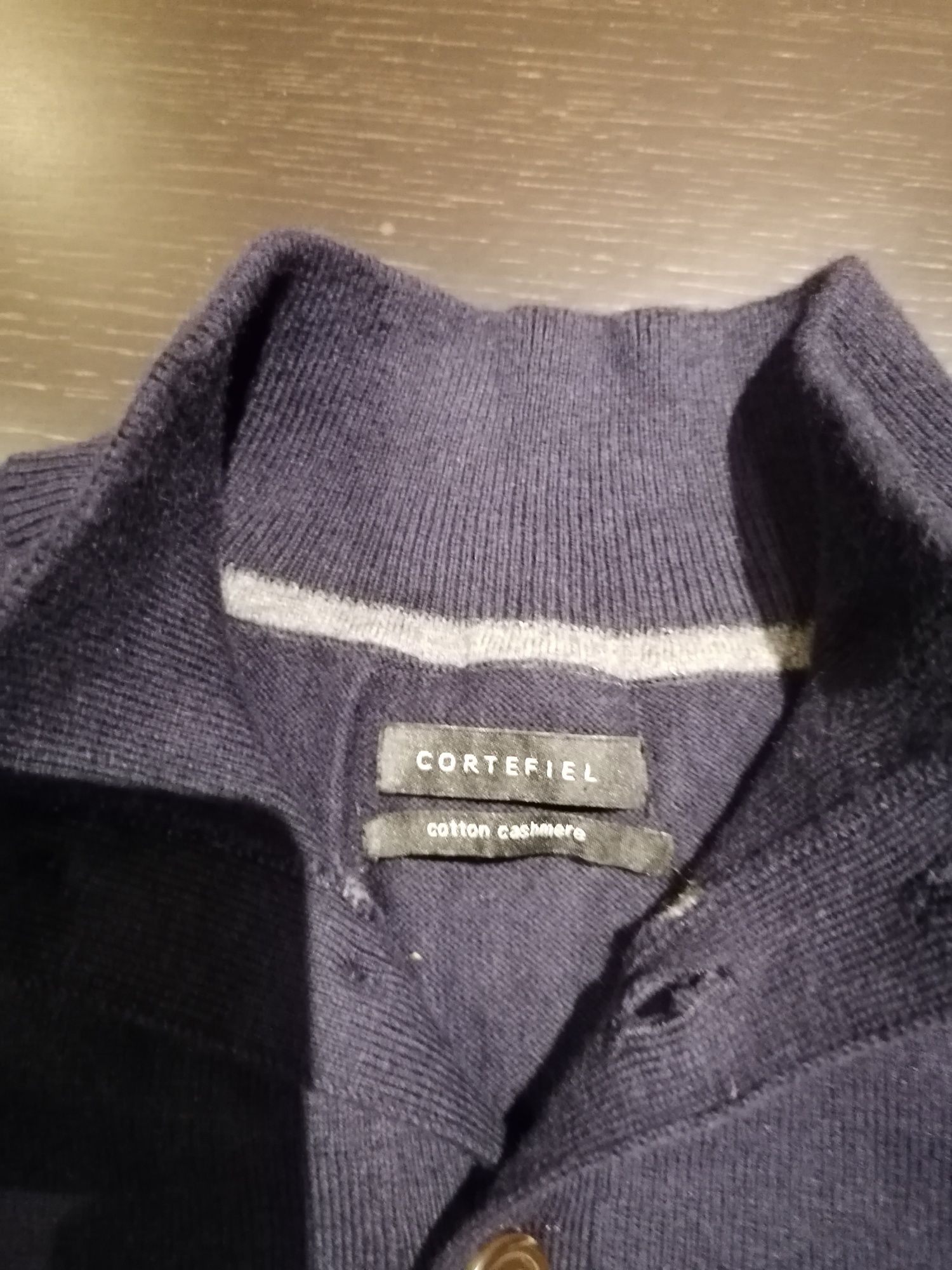 Camisola Cortefiel excelente