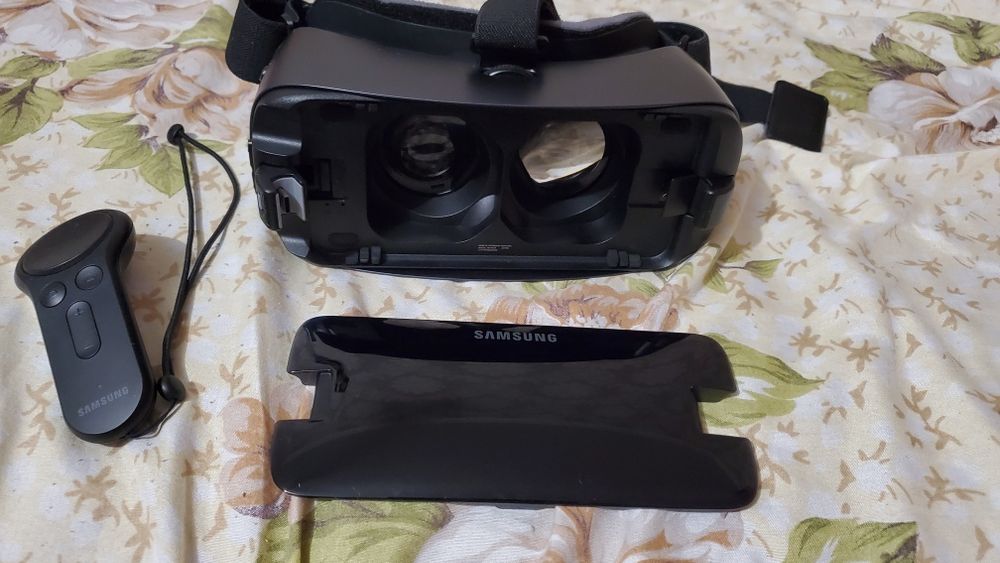 Очки виртуальной реальности Samsung