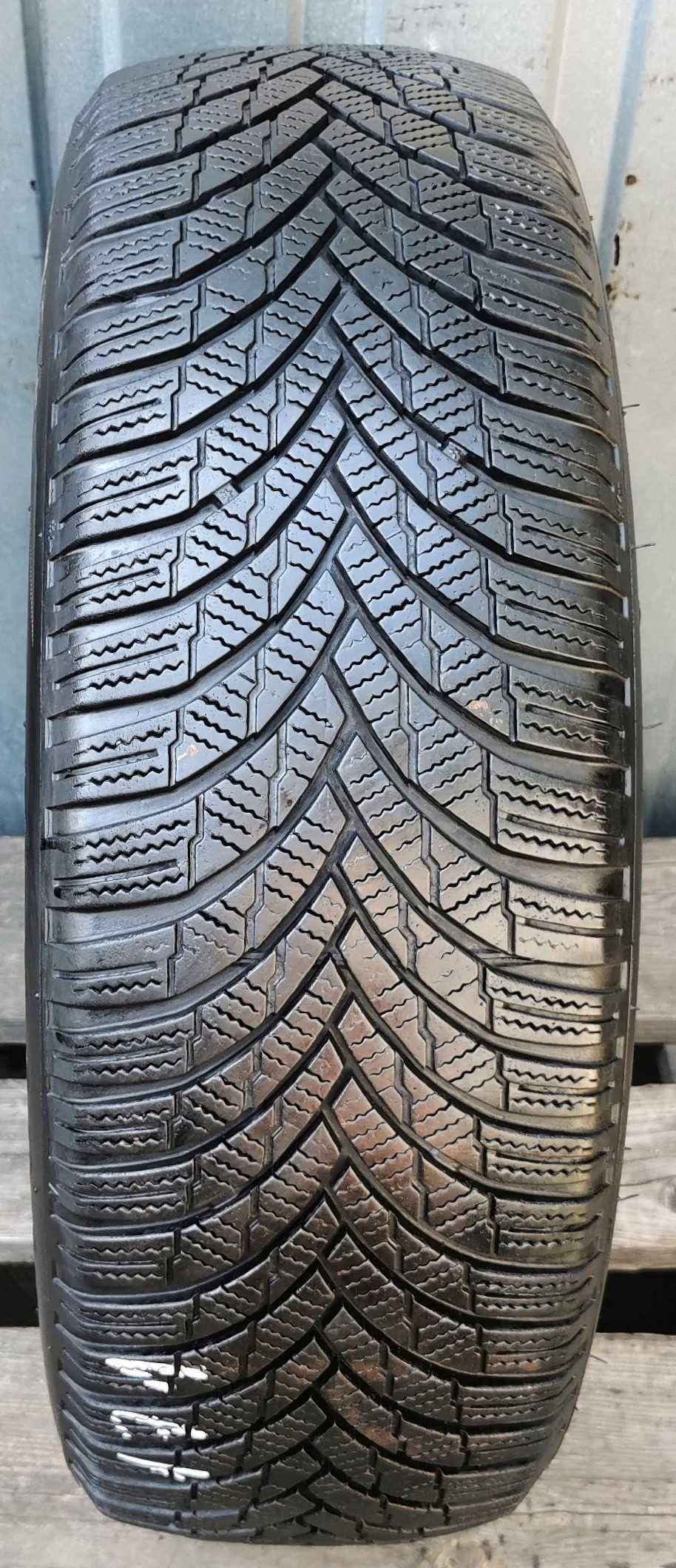 171) Opona - 185/60/15 - Firestone - 5.5mm - 1x2022 - Zimowa