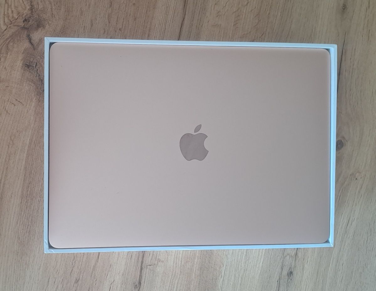 Apple MacBook  Gold Rose stan idealny 13"3 Retina