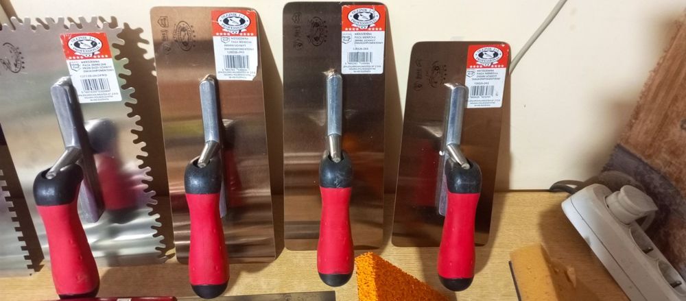 Ручний інструмент фірми Olejnik, для штукатурів та малярів, новий стан