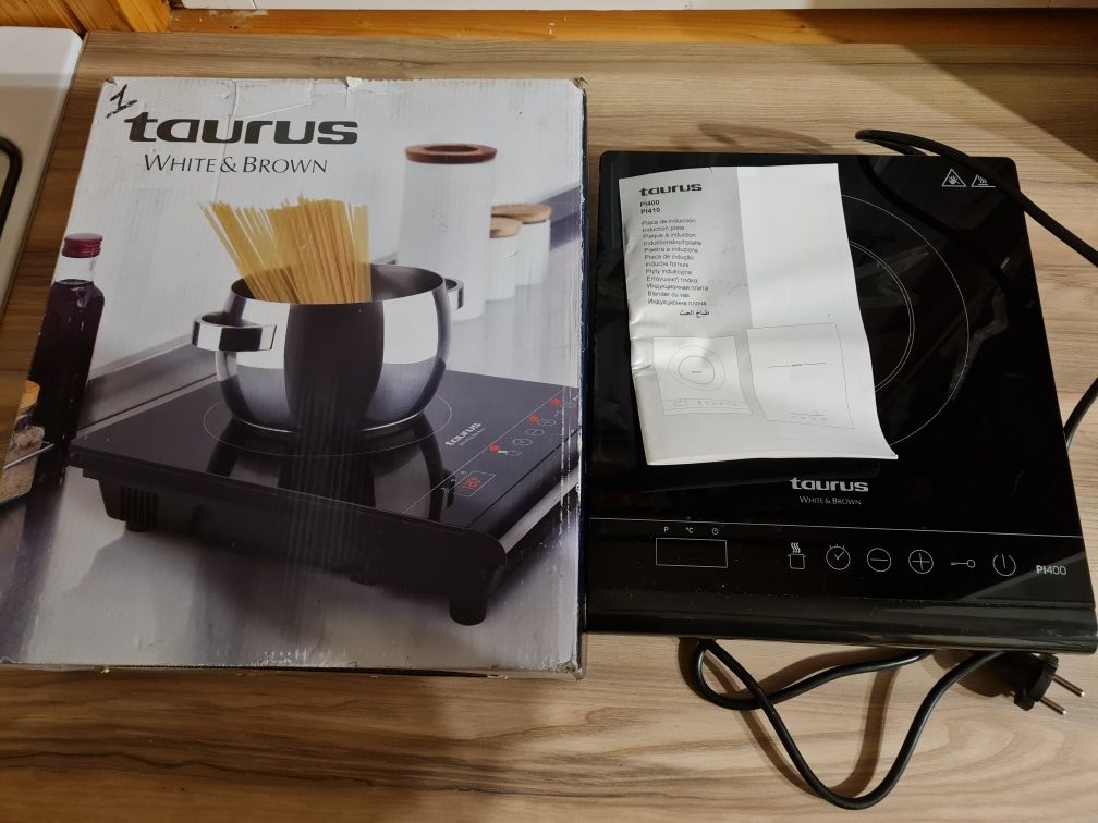 Plyta grzewcza kuchenka indukcyjna powystawowa NIEużywana taurus 2000w