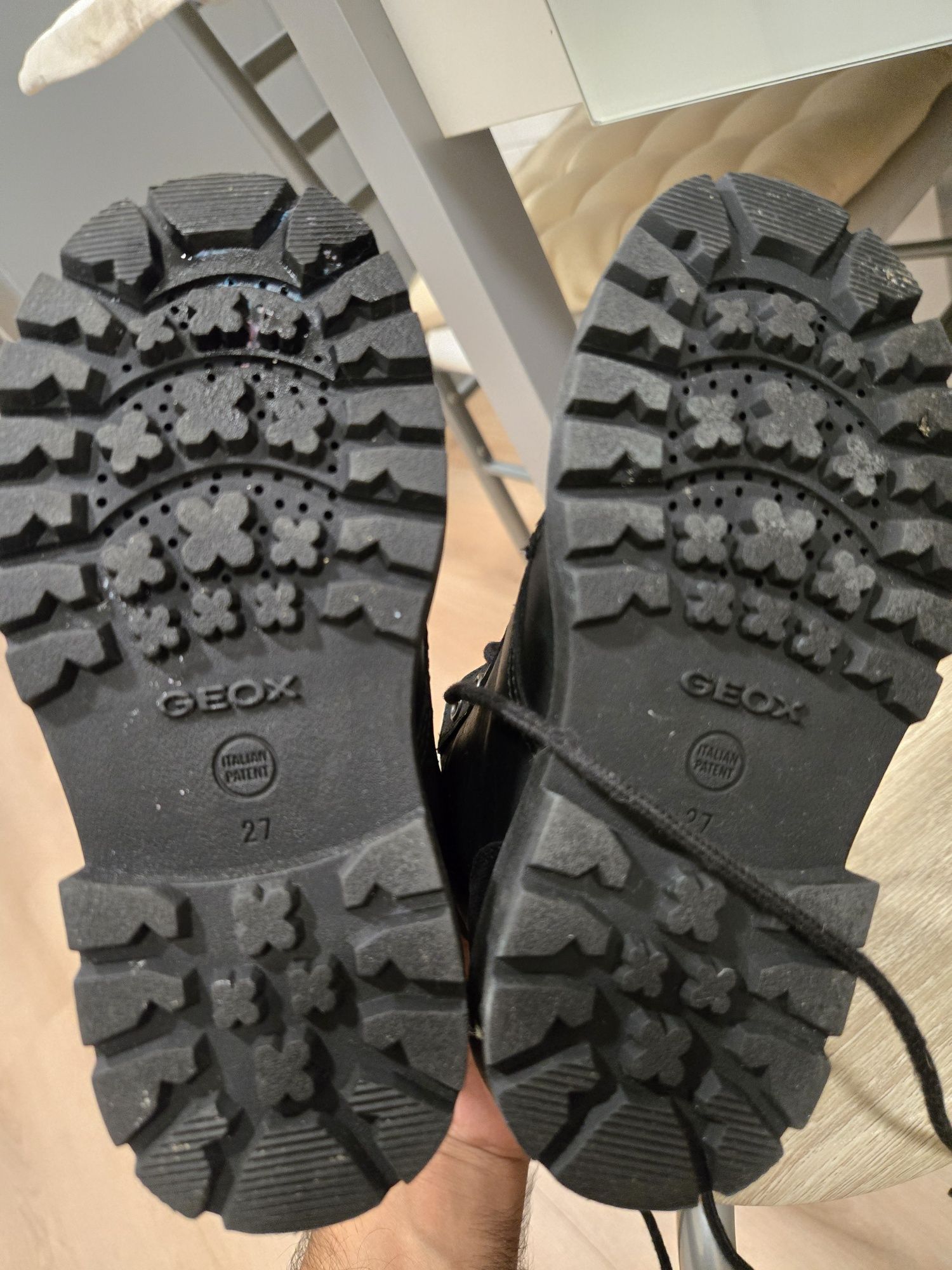 Botas Geox, tamanho 27