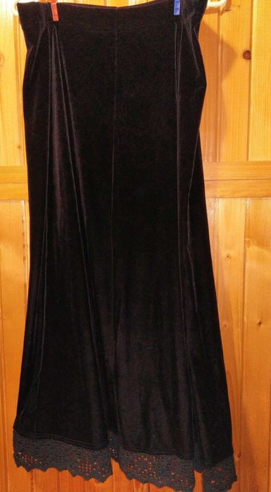 Gotycka długa spódnica welurowa made in Korea 42 XL wysyłka