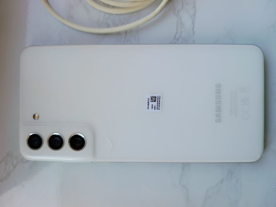 Samsung S21fe 128gb w dobrym stanie