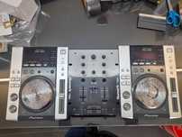 Leitores pioneer 200 e mesa numark