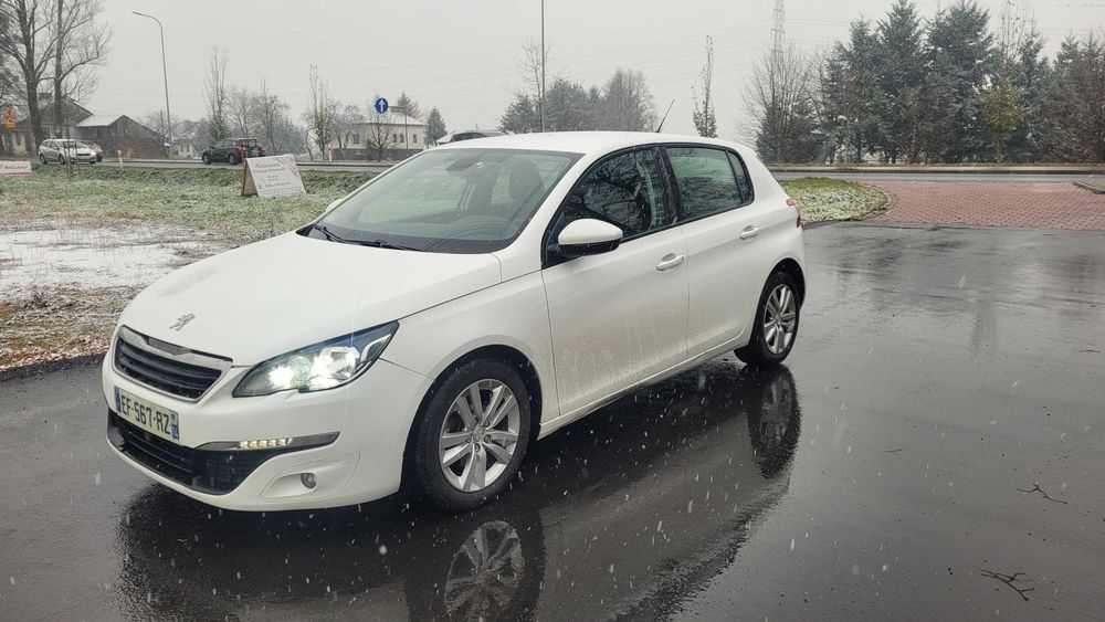 Peugeot 308 1.6 hdi Automat nawigacja koła zimowe