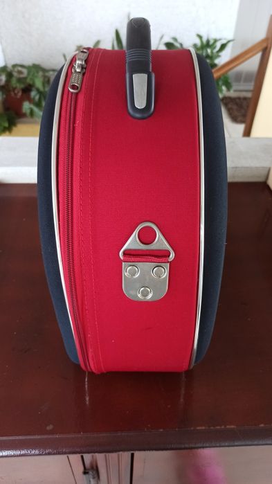 Mala de mão tipo nécessaire