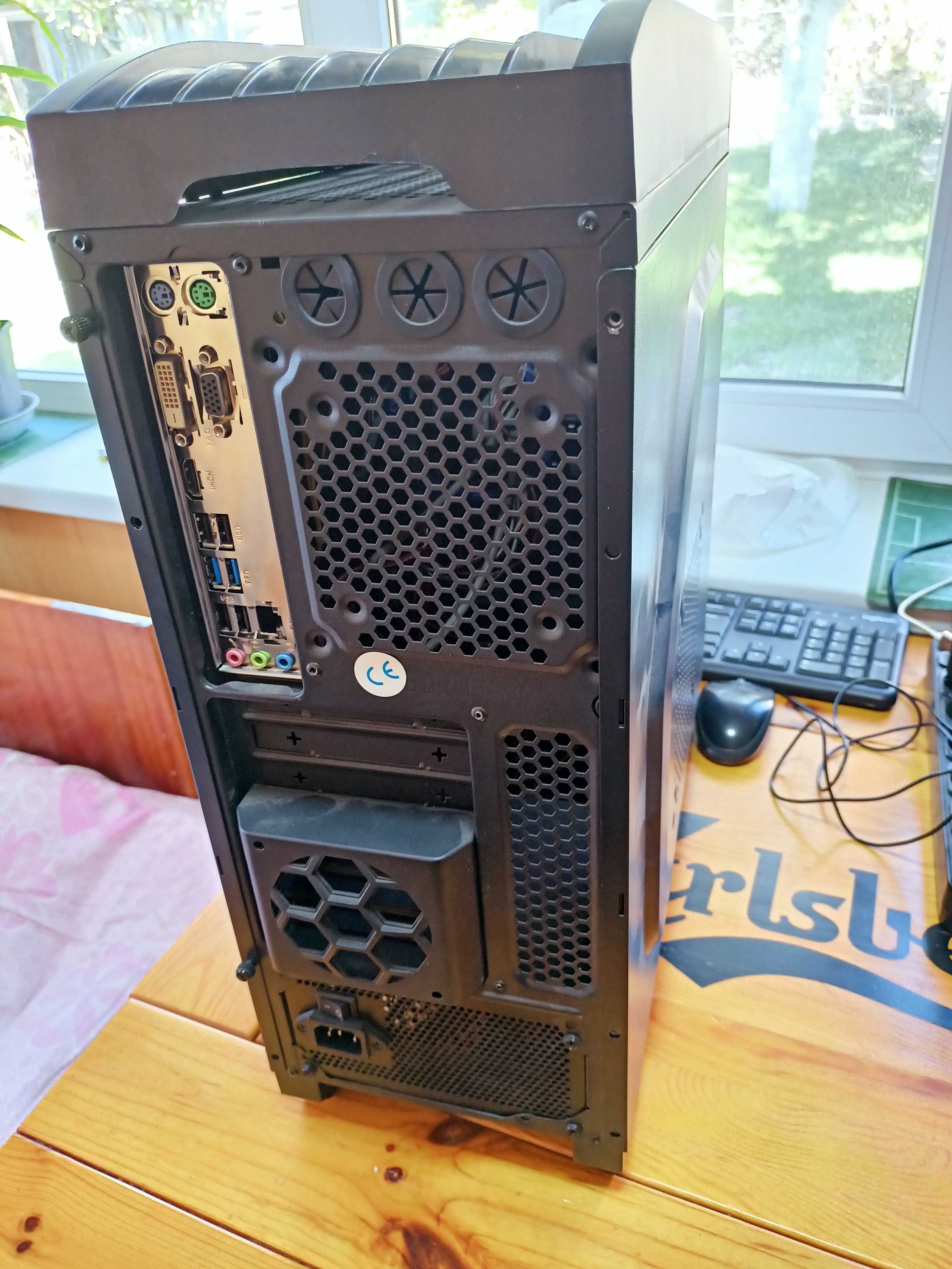Системний блок ASRock B85M-HDS/i3 4330/4 GB DDR3/500 GB/450W