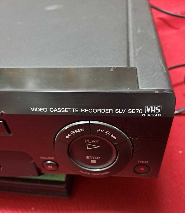VHS Sony SLV SE 70 - a funcionar