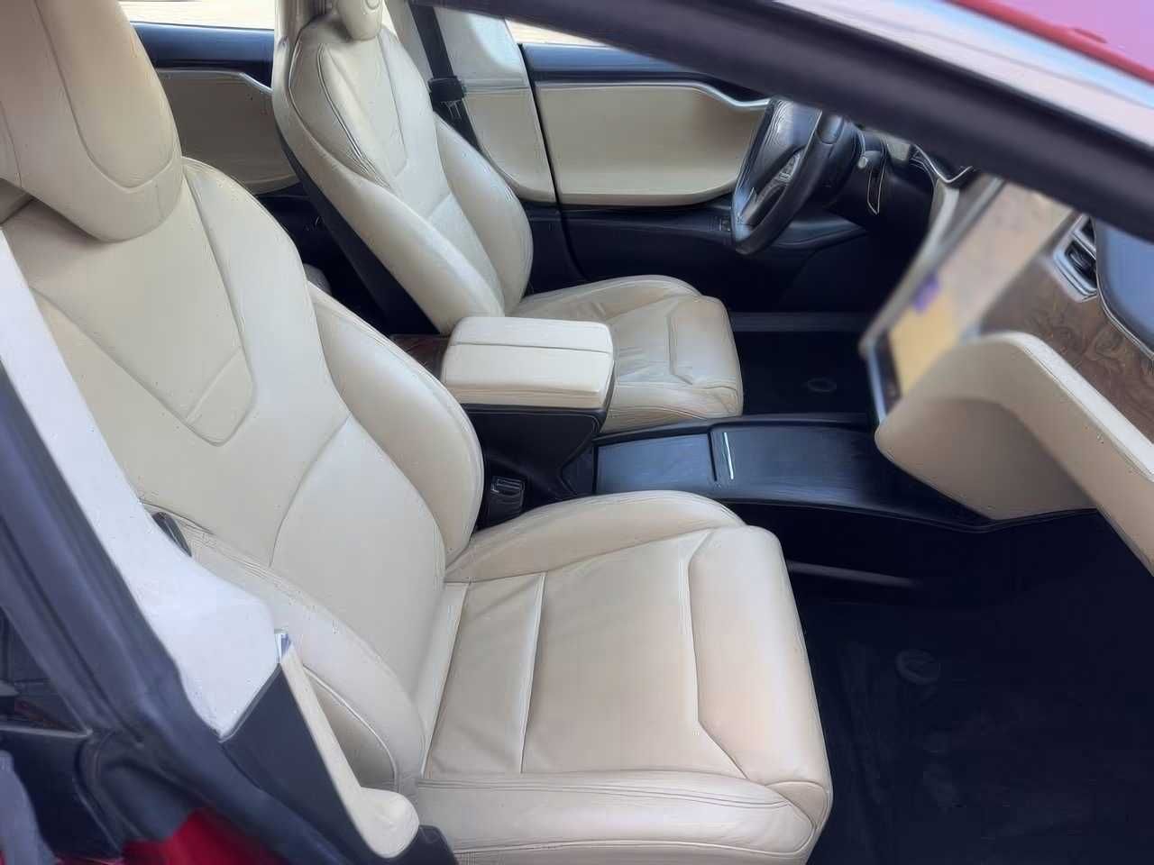 2017 Tesla Model S 90D