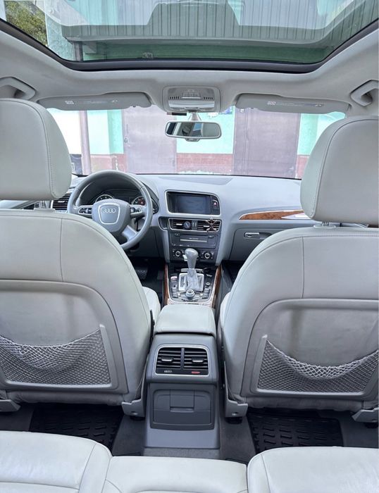 Audi Q5 2011, 2.0 TFSI