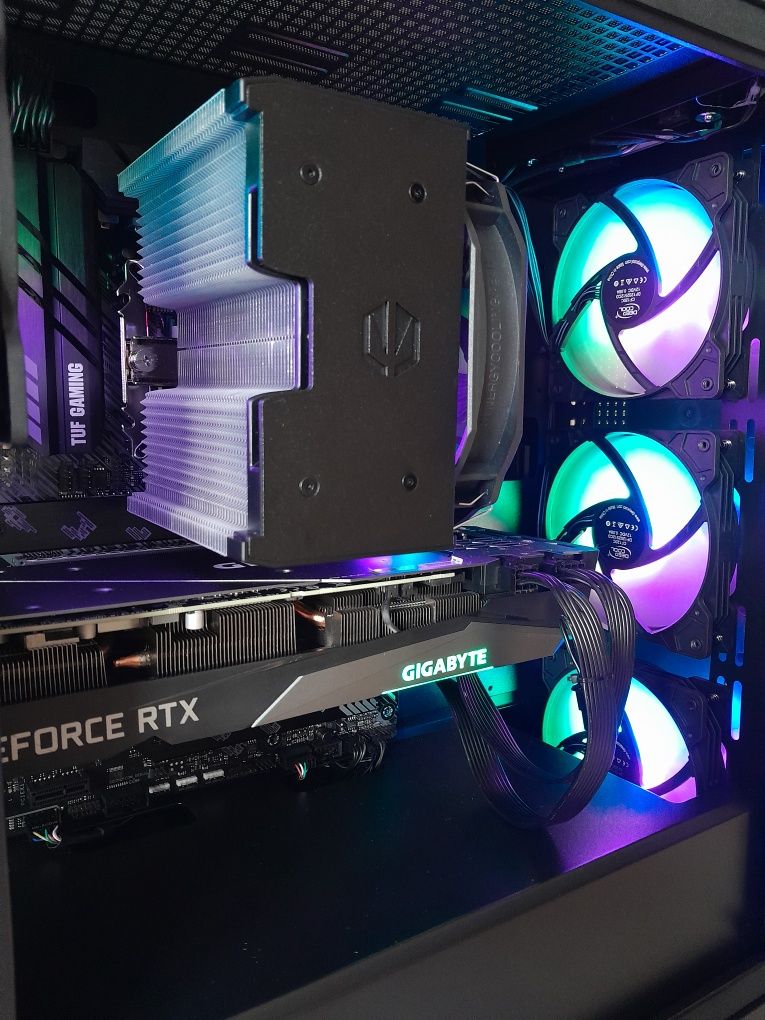 NVIDIA RTX 3070 AMD Ryzen 5 RAM 32Gb SSD 1Tb Komputer PC Gamingowy