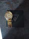 Zegarek guess zloty