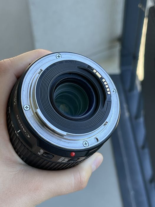 Canon EF 24-105mm f/3.5-5.6 IS STM