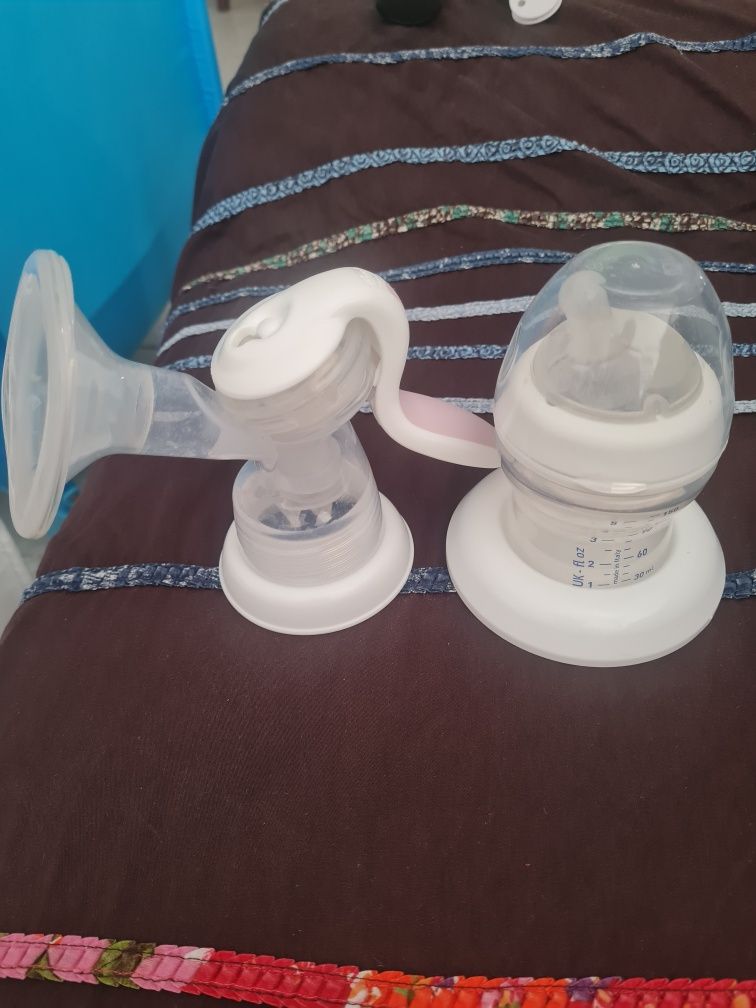 Bomba manual de tirar leite