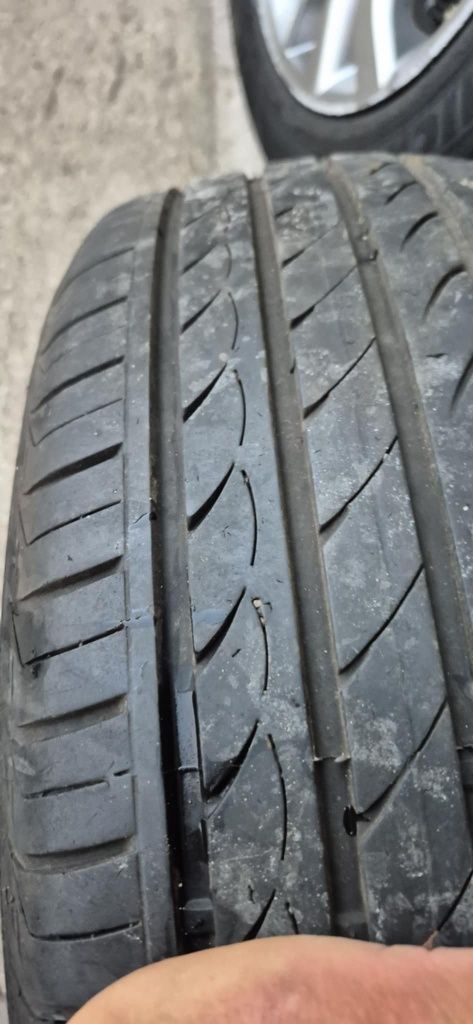 Felgi koła komplet 5x114.3 R17 czujniki tpms toyota kia nissan renault