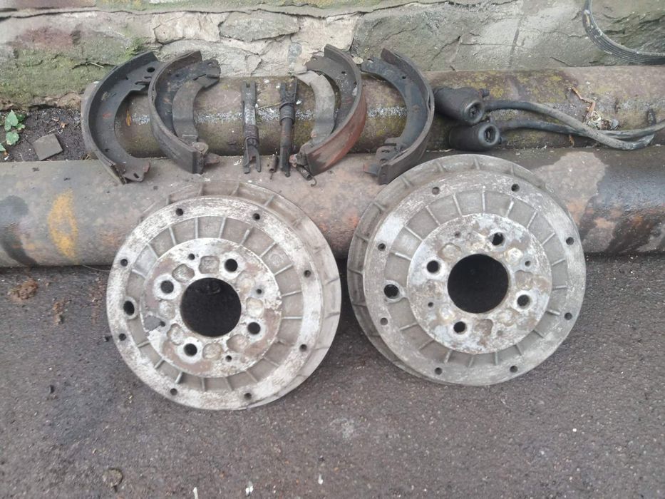 Тормозний барабан москвич2141