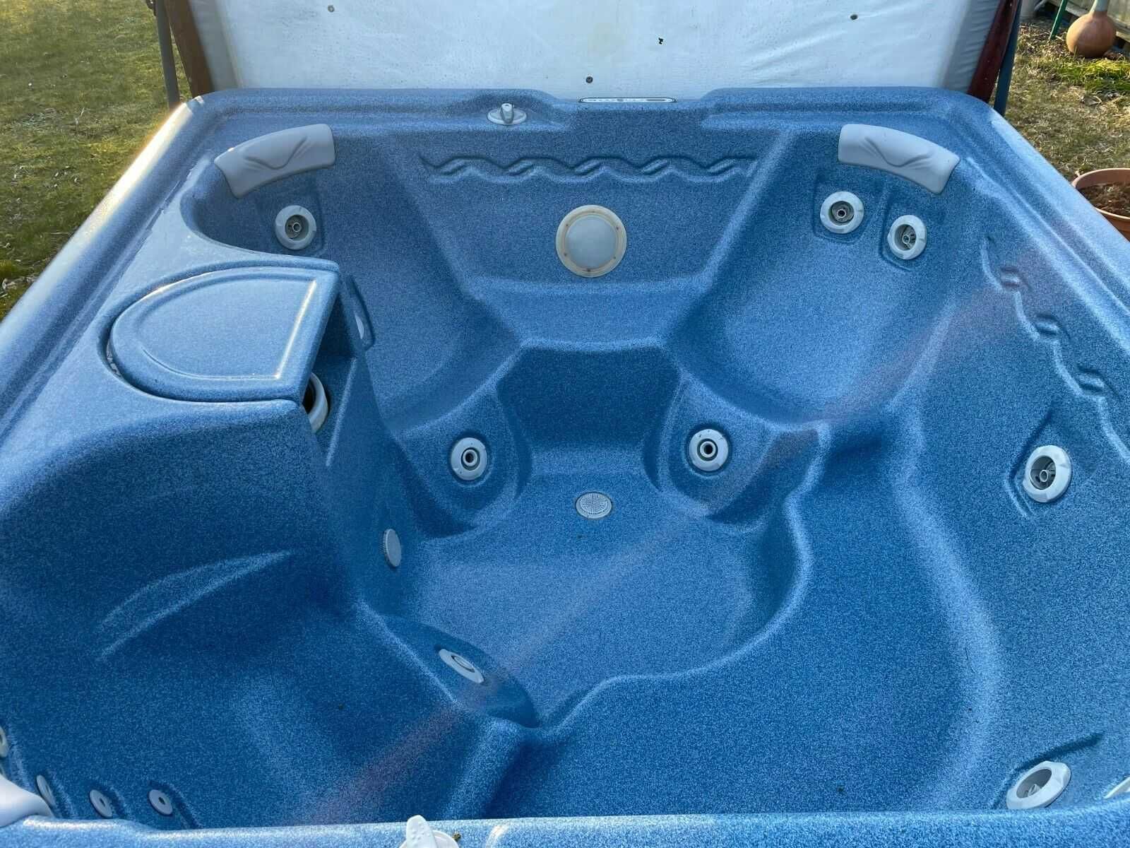 Jacuzzi jakuzi jakuzzi 4-6 osobowe ogrodowe zewnętrzne duże SPA 2metry