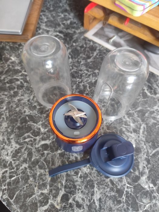 Mini blender USB