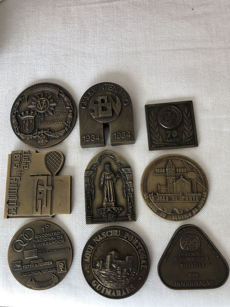 9 moedas comemorativas em bronze