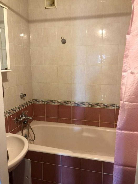 Оренда трикімнатної на Оболоні, Г. Дніпра 20б, Київ