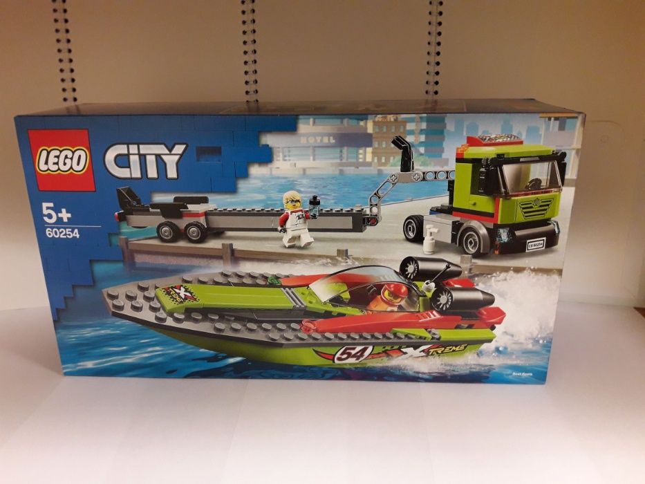 Nowe LEGO 60254 Transporter Łodzi Wyścigowej