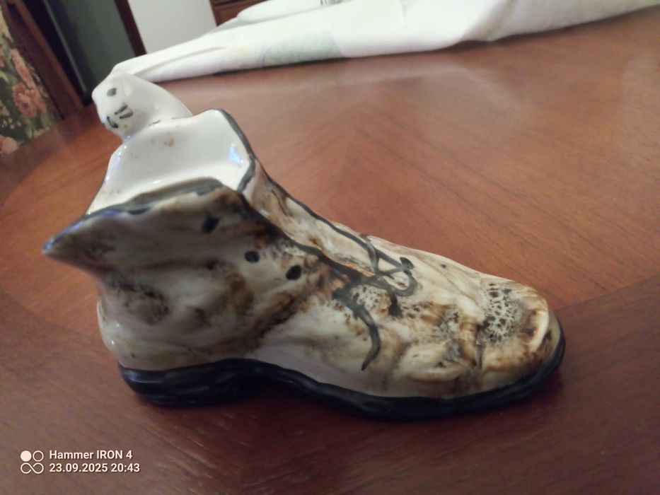 Steatyt Katowice Zagórski - Figurka -Mysz w bucie- sygnatura