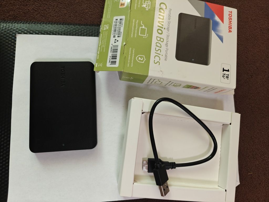 Портативний жорсткий диск Toshiba Canvio Basics 1Tb 2.5" USB3.2
