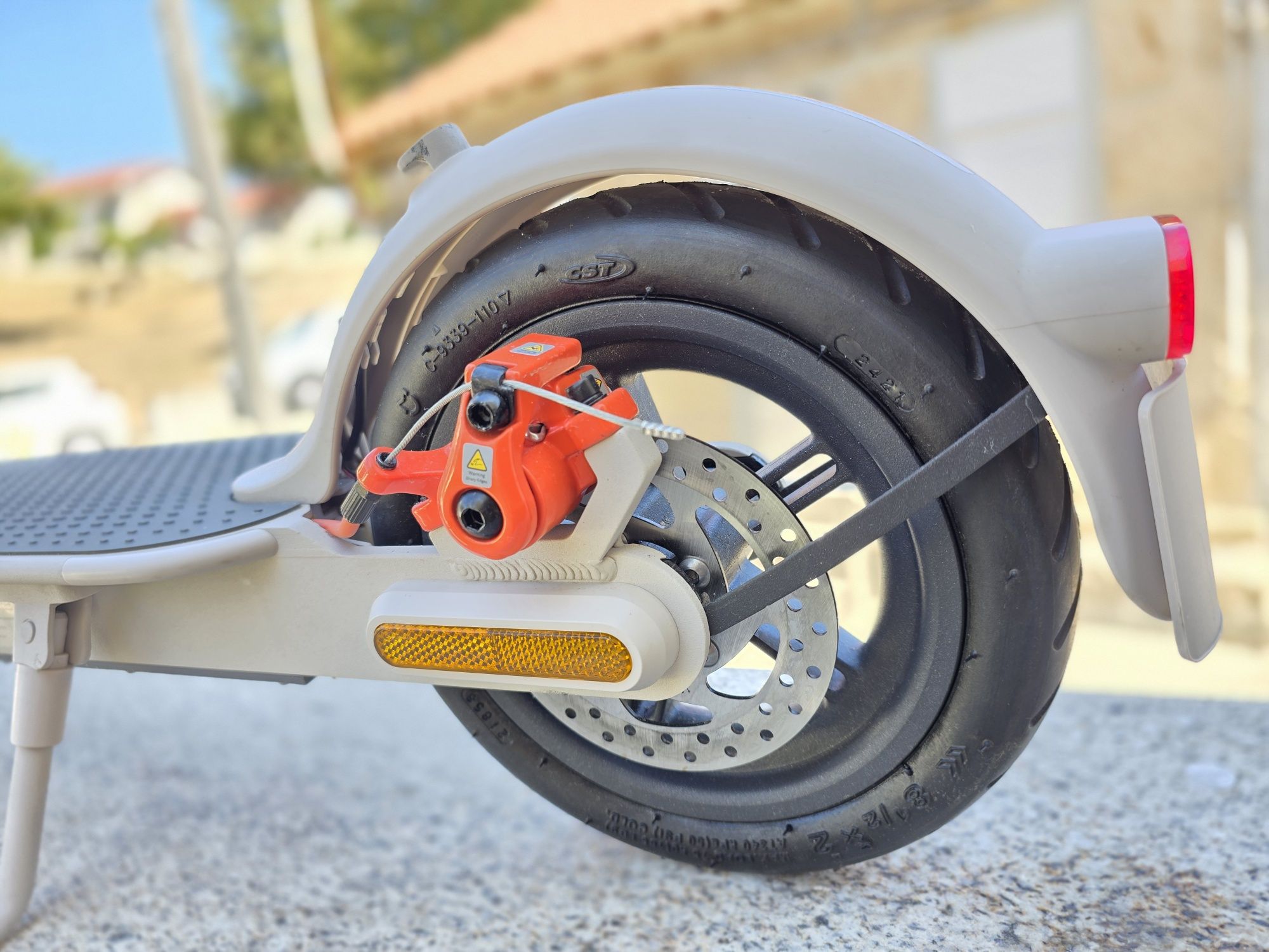 Trotinete Mi Electric Scooter3