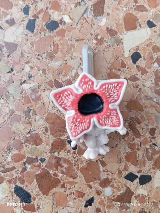 Фігурка Кіндер Джой дивні дива „демогоргон”