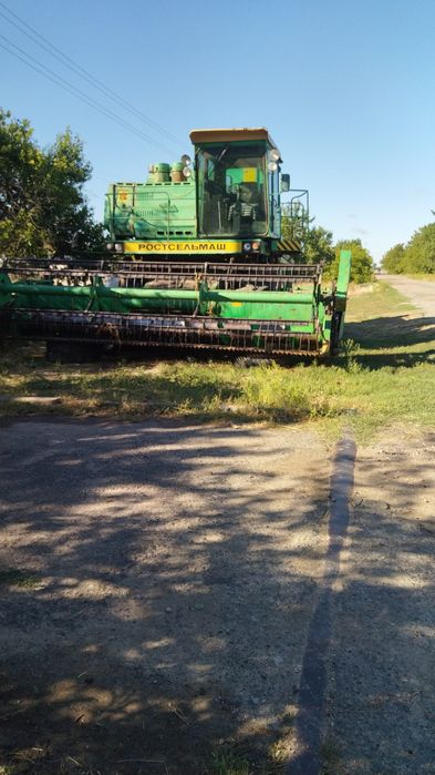 Комбайн дон 1500  б. 2002