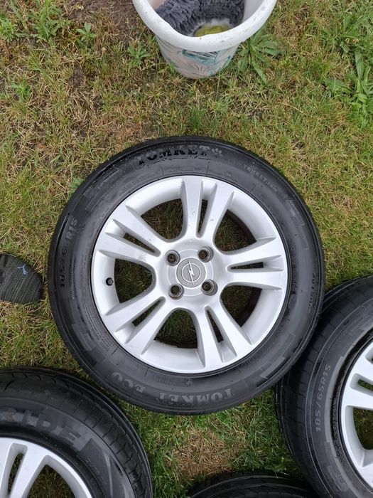 koła alufelgi 15 185/65/R15 OPEL CORSA D E 4x100 9