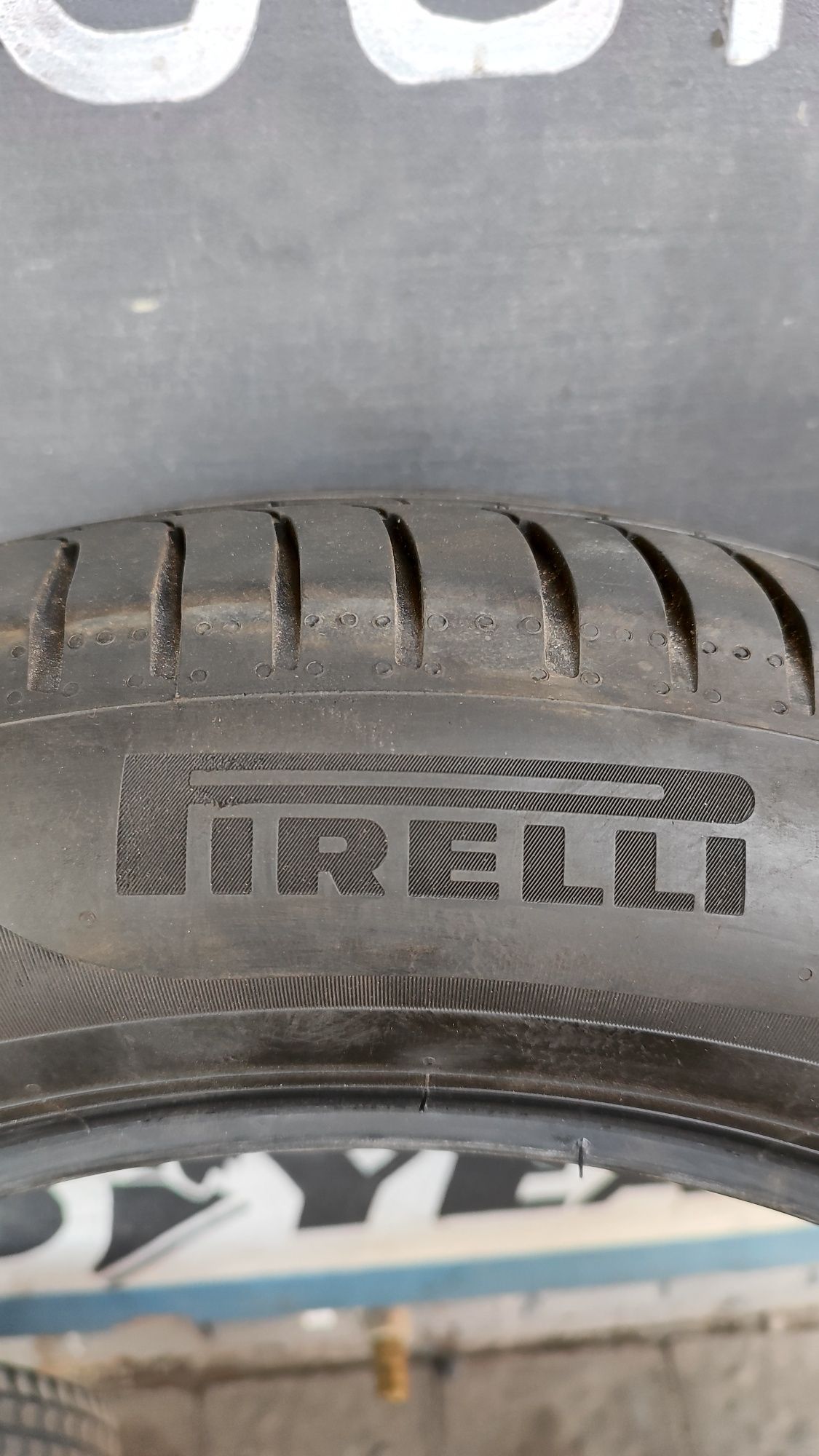 Шини Pirelli літні 215/55 R17 215*55 17