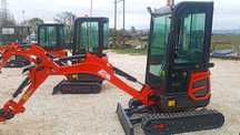 Mini escavadora giratória 1800kg novas cabinda c/joysticks