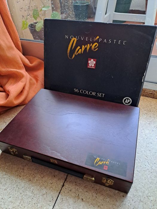 Pastéis a óleo 96 cores SAKURA