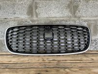 Решітка, решотка радіатора Jaguar F-Pace fpace original
